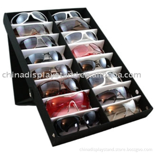 eyewear display case